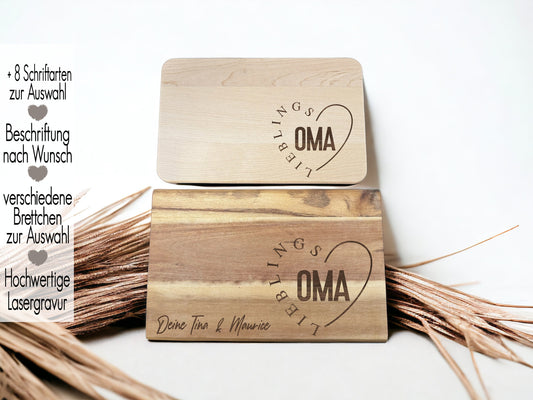 Frühstücksbrett personalisiert mit Name Kinder Enkel | Schneidebrett Lasergravur | Geschenk Oma Mama | Geschenk von Enkel Kinder an Oma | Oma Danke sagen Geschenkidee | Du wirst Oma Lieblings Oma Statement Herz Love Beste