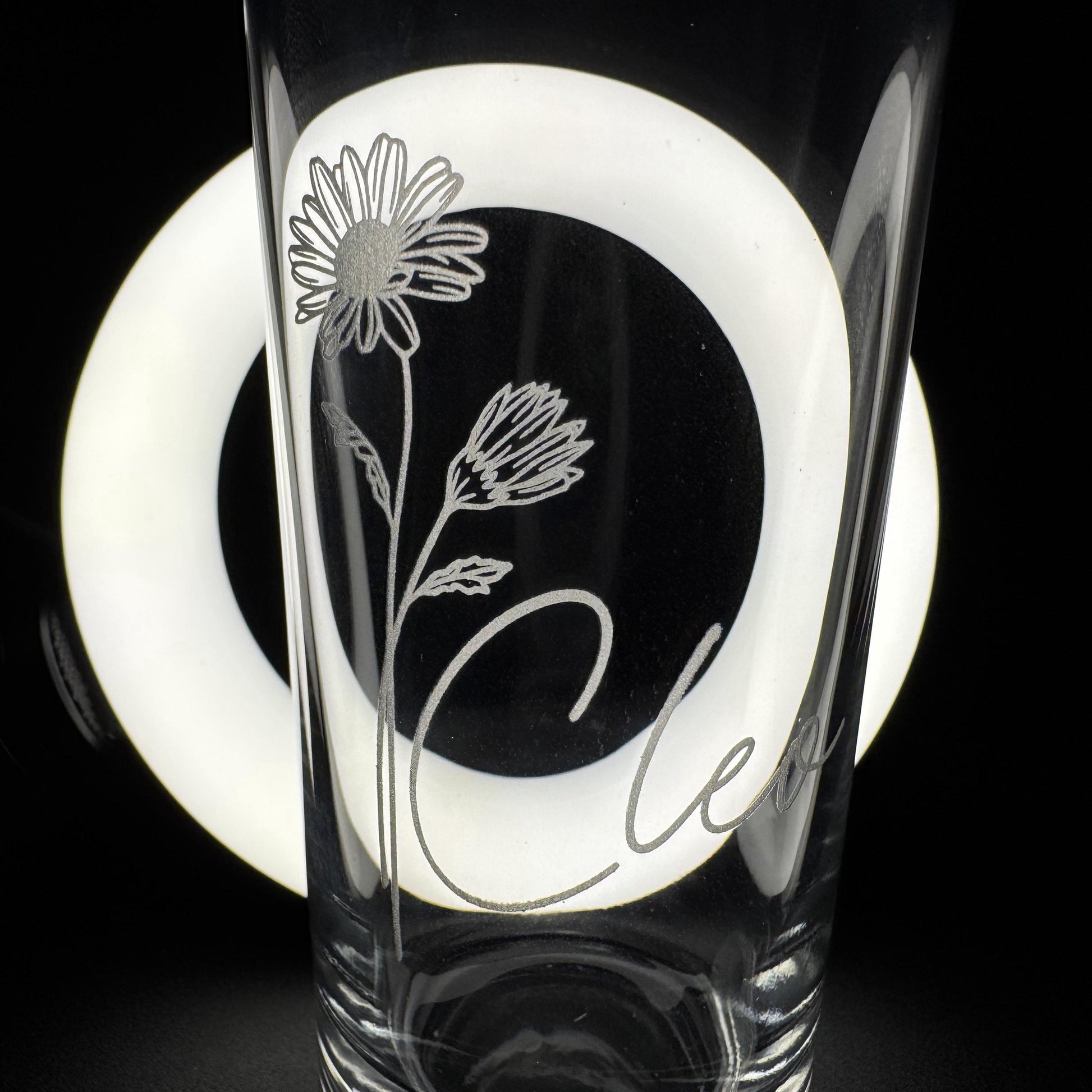 Trinkglas mit Gravur personalisiert Geburtsblume Flower Wasserglas Geschenkidee Freundin Geschenk Frauen Mama Geburtstag Hochzeit Erzieherin