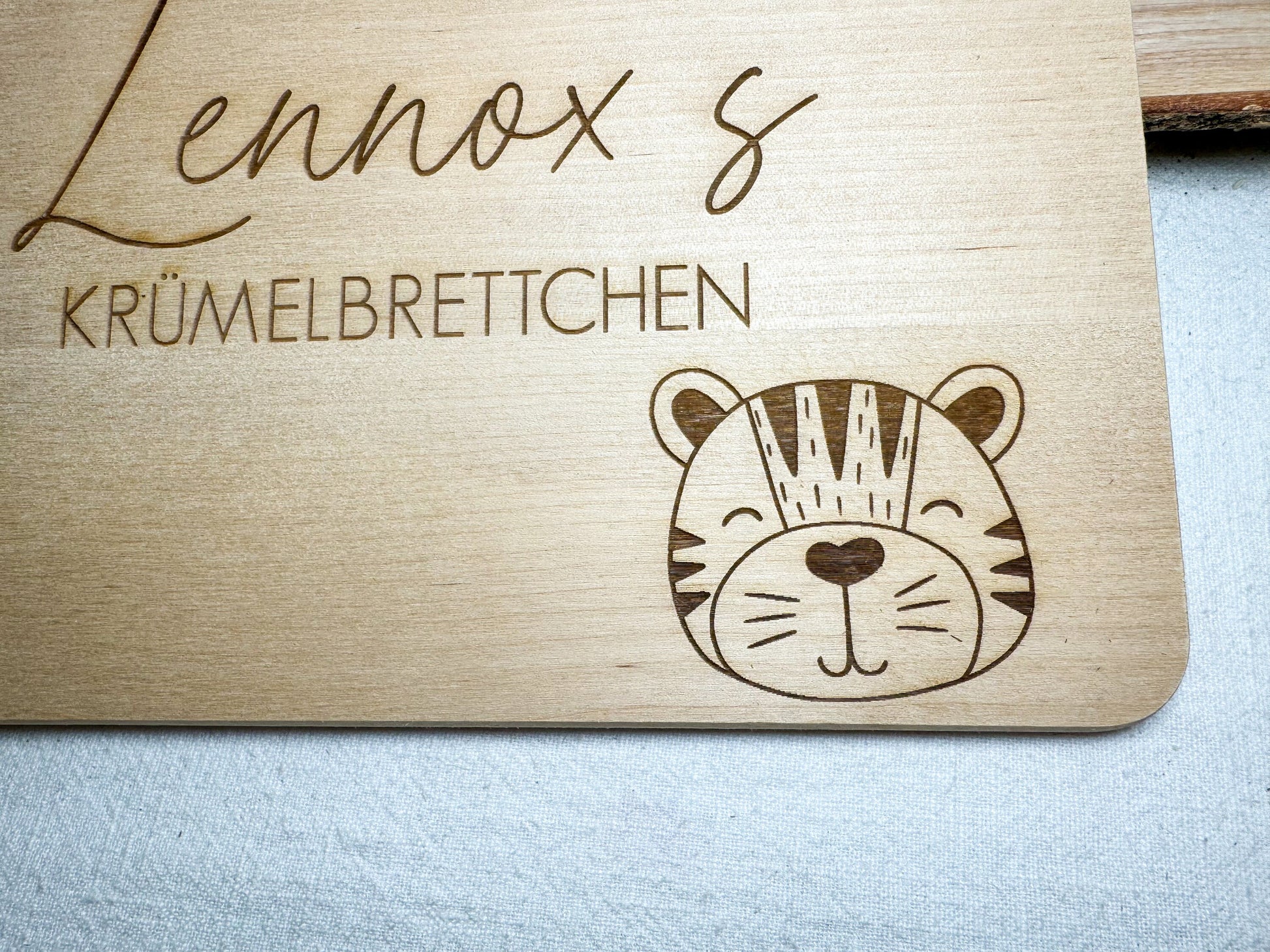 Frühstücksbrett personalisiert mit Name Wunschtext | Holzbrett Lasergravur | Geschenk Geburt Babygeschenk Taufe Vesperbrett | Tiere Cute