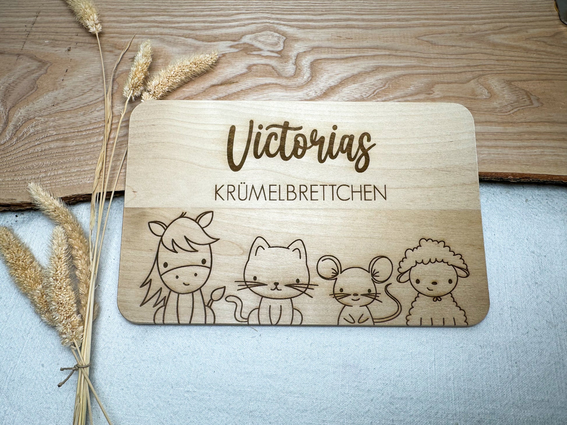 Frühstücksbrett personalisiert mit Name Wunschtext | Holzbrett Lasergravur | Geschenk Geburt Babygeschenk Taufe Vesperbrett | Tiere Farm