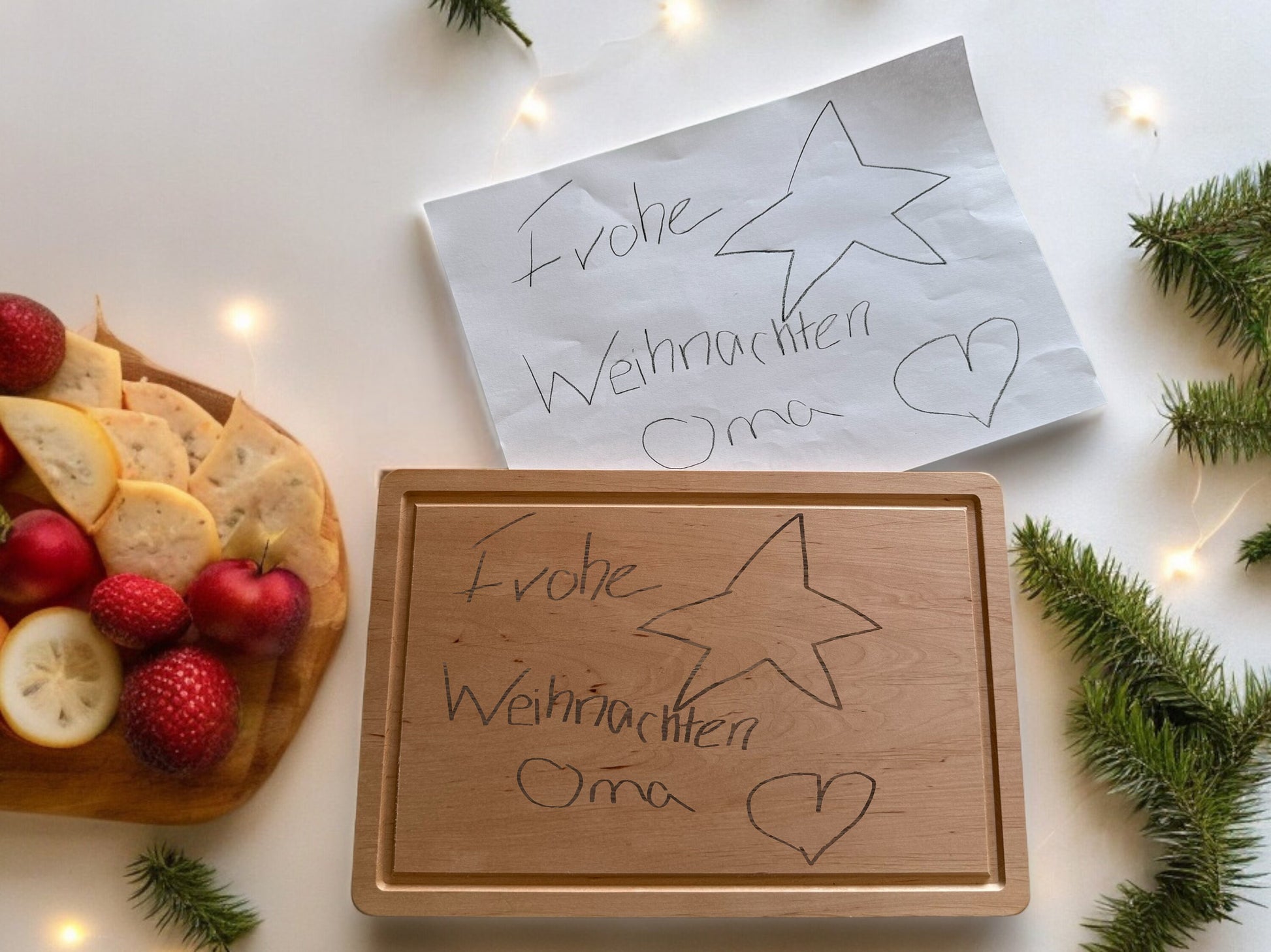 Frühstücksbrett Kinderzeichnung | Kinderkunstwerk Handschrift | Vesperbrett personalisiert | Bild Handabdruck auf Holzbrett | Geschenk Oma