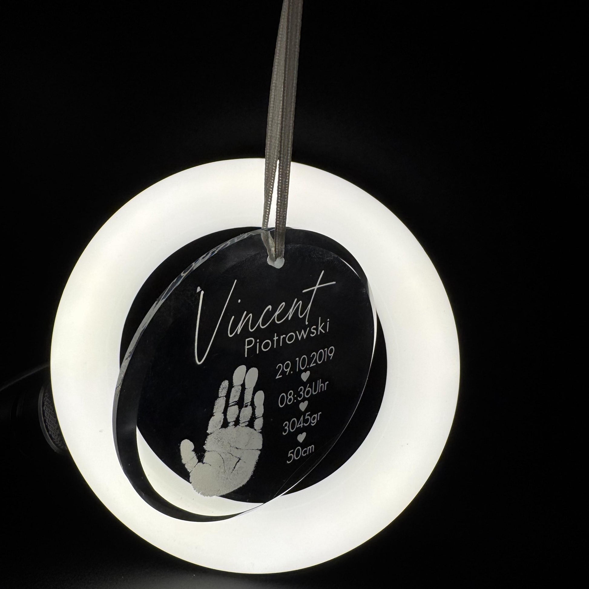 Glas Ornament mit Gravur personalisiert mit Name Handabdruck Kristallglas Anhänger Geburt Meilenstein Baby Geschenkidee Weihnachtsgeschenk