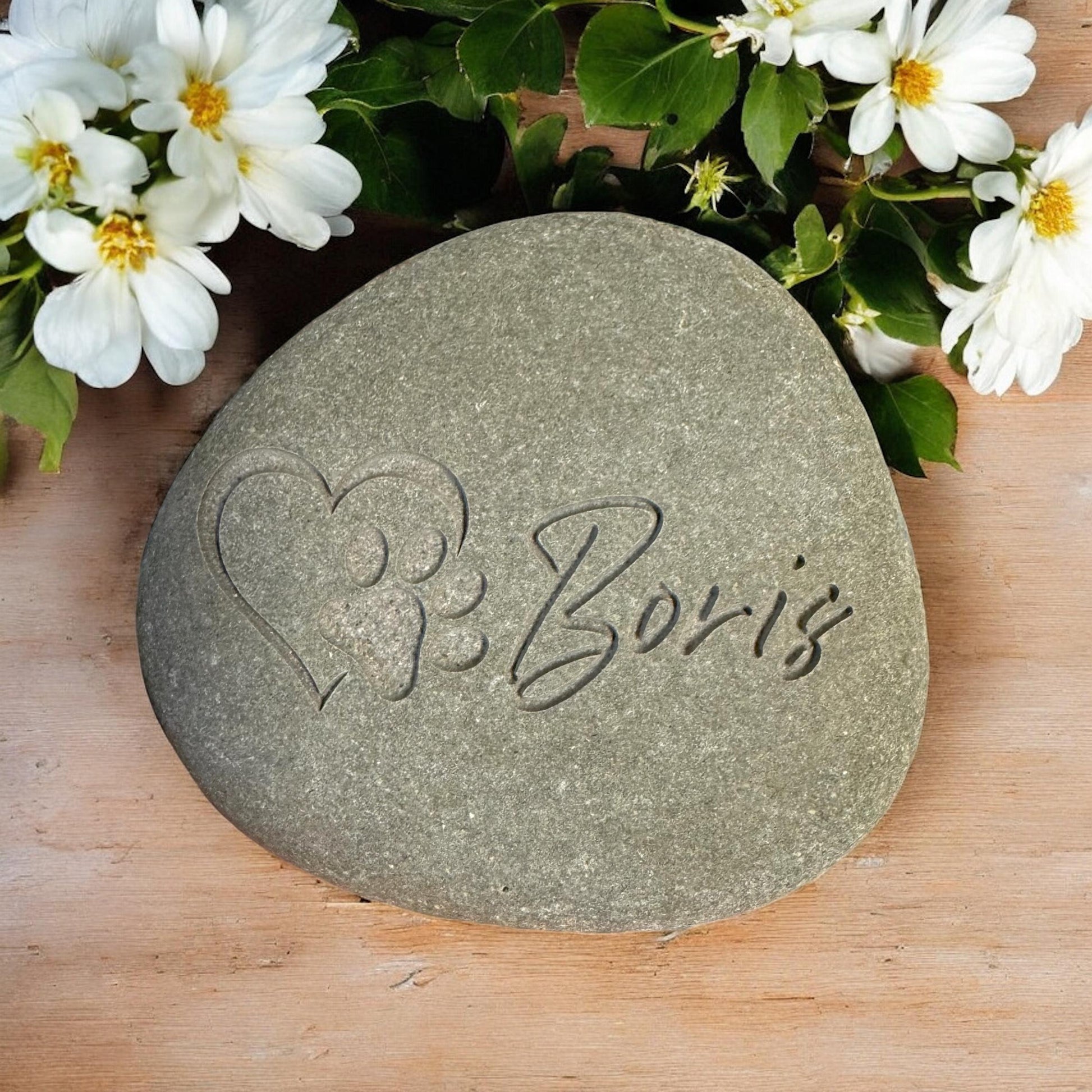 Gedenkstein mit Gravur Grabschmuck Natur Trauerstein Andenken Haustier Hund Katze Memorial Name Gedenktafel Trauerdeko Urnengrab Grabstein